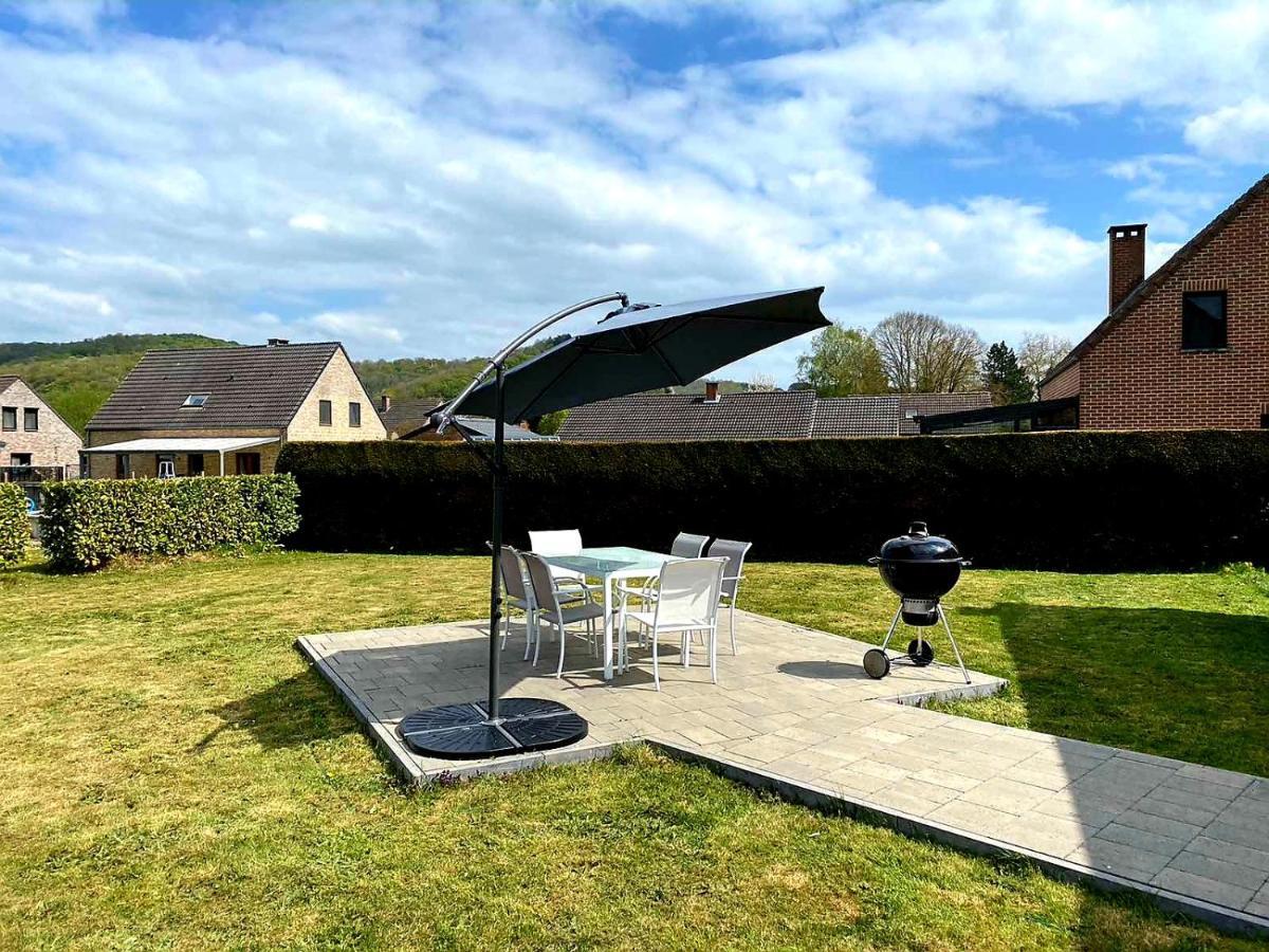 Au 14 - Au Calme Avec Jardin , Proche De Dinant